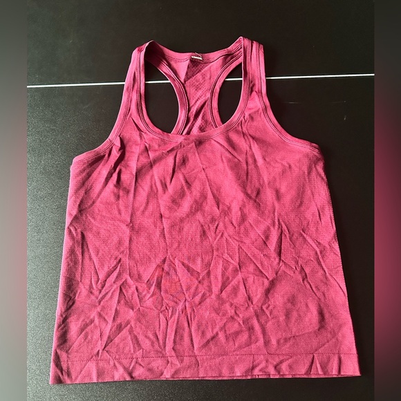 lululemon athletica Tops - Lululemon Vent Tech Tank Top